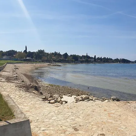 Alice Novigrad Istria