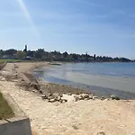 Alice Novigrad Istria